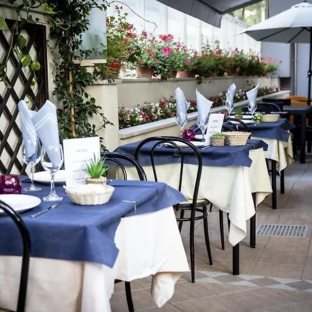 Amadei Figaro&apartments 3*