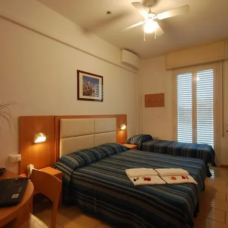 Hotel Amadei Figaro & Pésaro