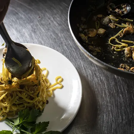 Amadei Figaro & Pesaro