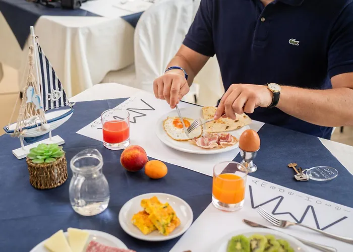 Hotel Amadei Figaro & 3*