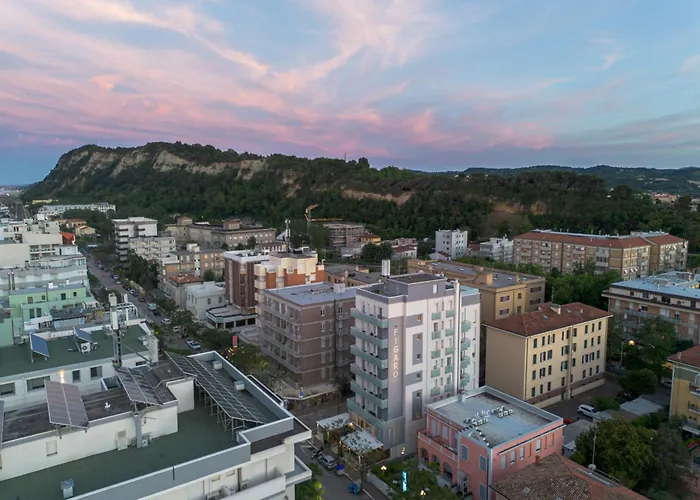 Hotel Amadei Figaro & Pesaro